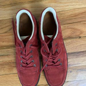 soho made in Portugal red suede shoes size 9
